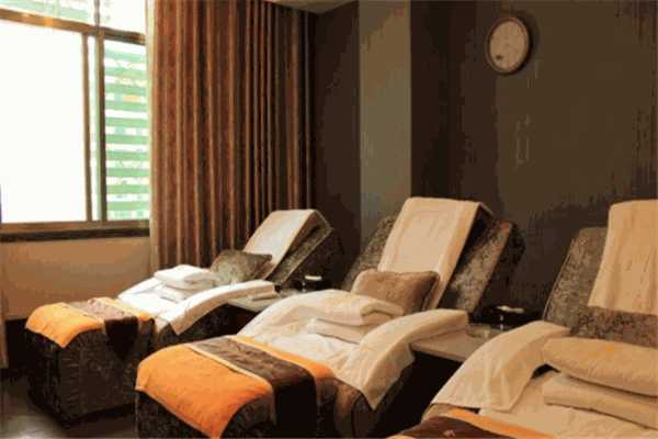 御侨足浴养生馆